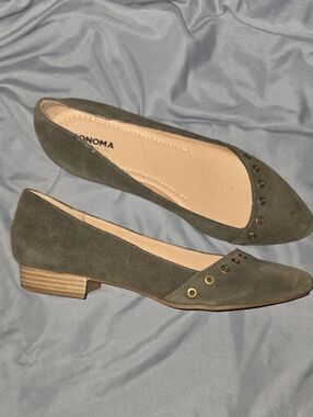 Sonoma Olive Suede Low Heel Pointed Flats Size 9 Med